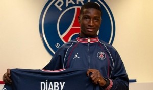 队报：18岁中场迪亚比加盟布鲁日，拒绝巴黎提供的首份职业合同