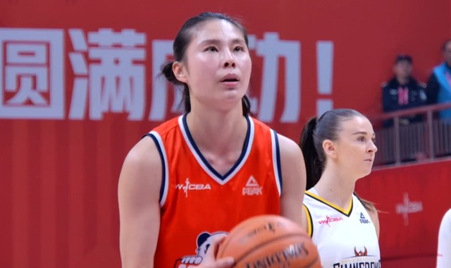 华体会官网入口-WCBA！一场6分险胜，四川女篮击败东莞，王思雨12分，杨力维21分