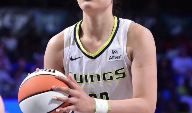 华体会官网APP-媒体人谈李月汝赛季报销：非常惋惜 飞翼不会用人 可以再找找机会