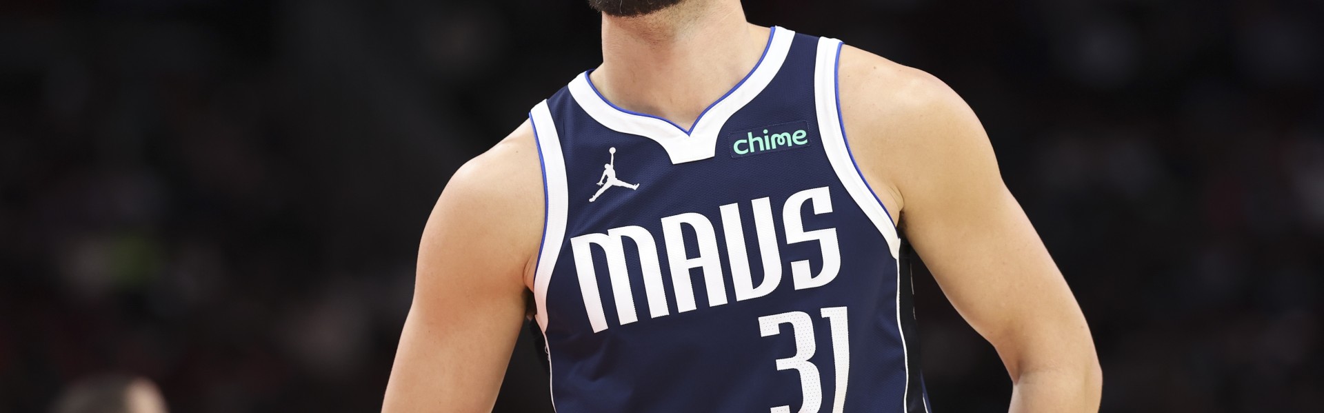 华体会官网入口-佛光照不出来了！克莱替补16分钟手感冰凉11投仅3中&amp;三分5中0