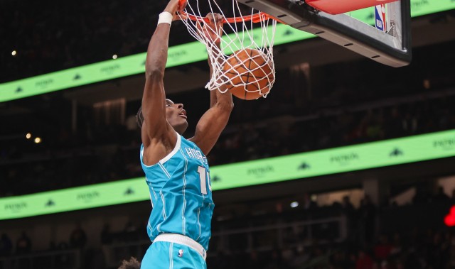 华体会官网APP-大胜绿军！迪亚巴特：强硬的身体对抗&amp;冲击篮下让我们占据上风